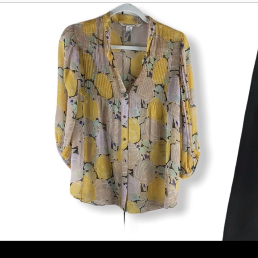 Silk Diane Von Furstenberg lemon blouse
